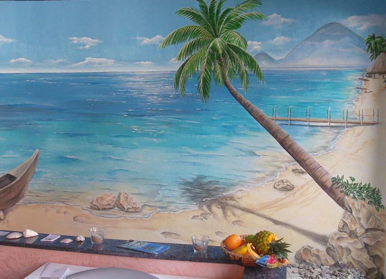 Wandgemälde einer tropischen Bucht mit Palme